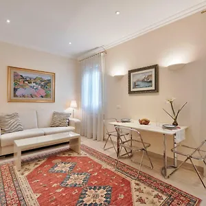 Romance In Rialto - Your House To Together Venice