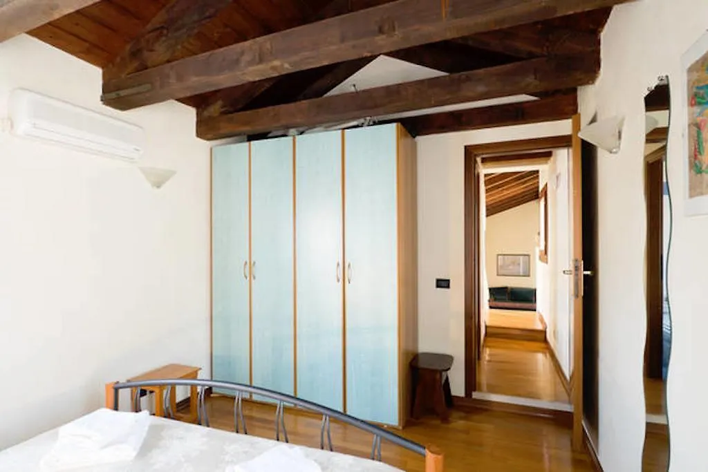 Romantic Rialto Apartment Venice Italy